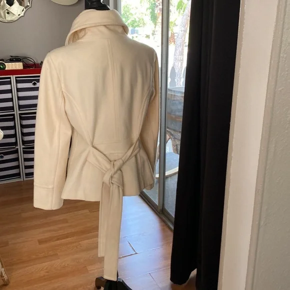 Zara Cream Wool Coat - Picture 3 of 10